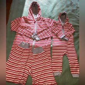 Burt’s Bees candy cane jumpsuit jumper, fits M-XL and 12 mo-2T.